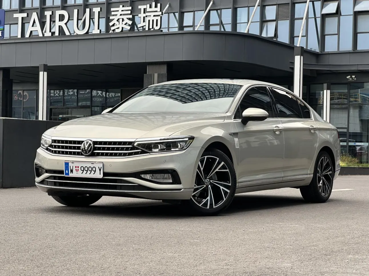 Volkswagen Magotan 380TSI DSG Premium type