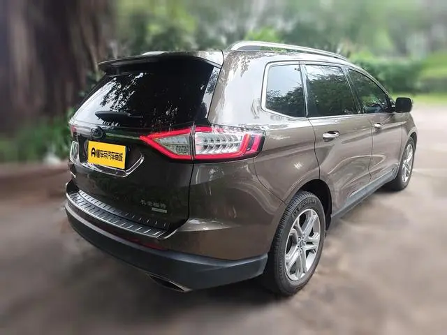 Ford Sharp World EcoBoost 245 two-wheel drive Hao Rui type 7-seater country V