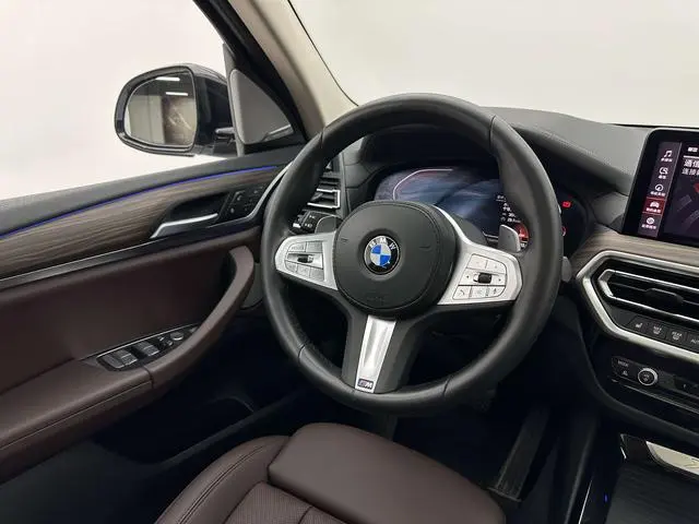 BMW BMW X3 xDrive30i Leading M Yao Ye Set