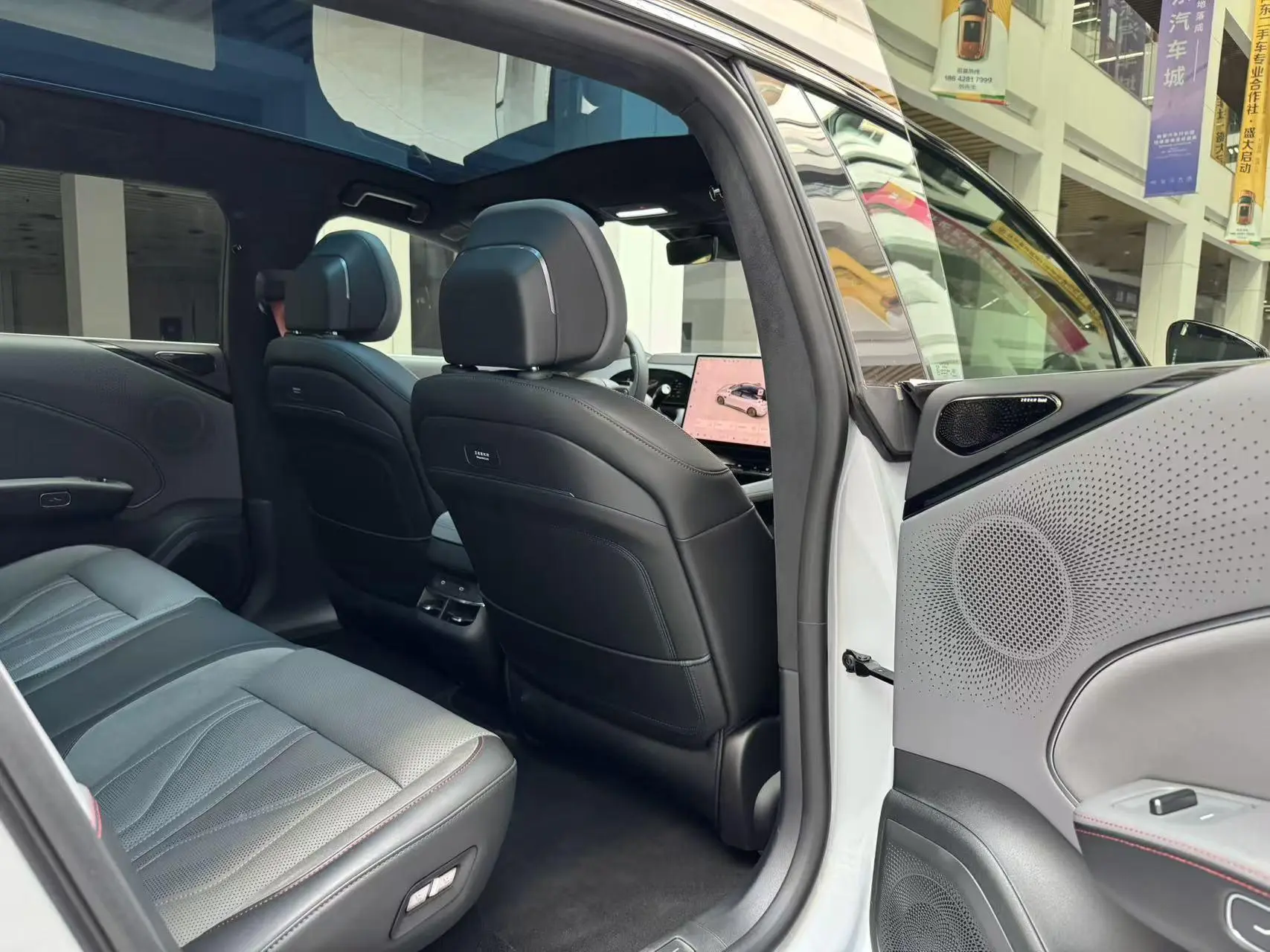 ZEEKR ZEEKR 007GT Four-wheel drive smart driving version 75kWh