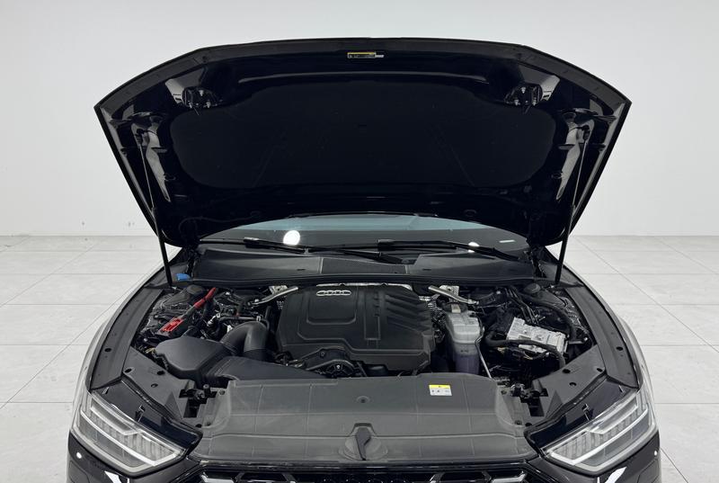 Audi Audi A7L 2024