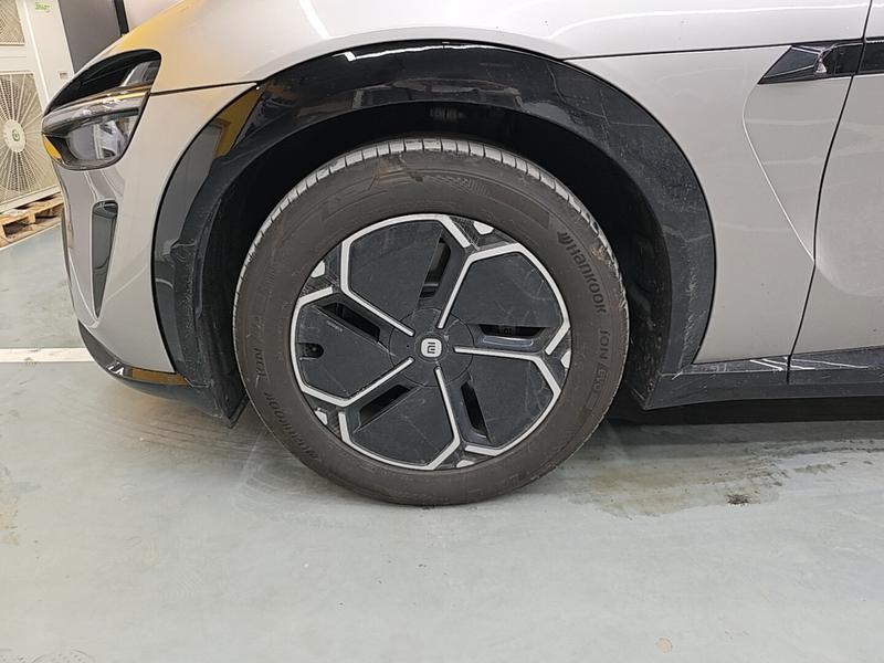 Xiaomi Auto Xiaomi YU7 2025