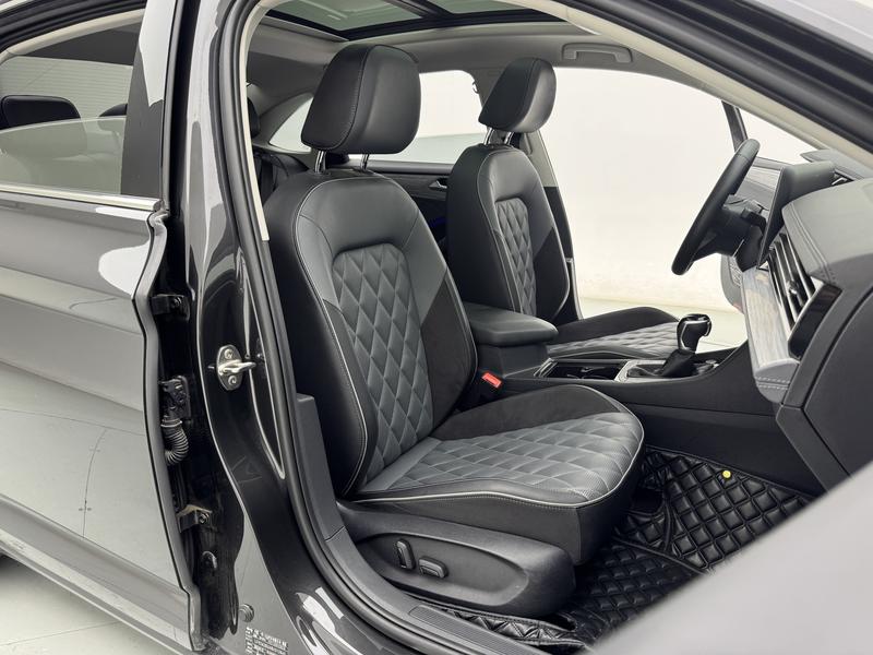 Volkswagen Sagitar 2024