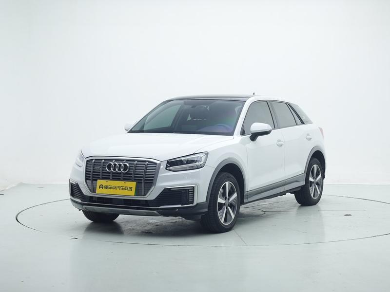 Audi Audi Q2L e-tron 2019