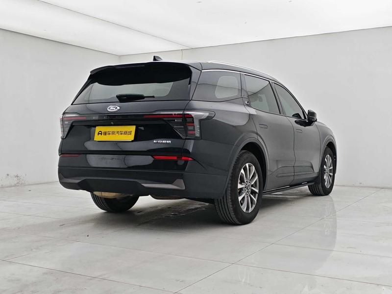 Ford Edge 2025