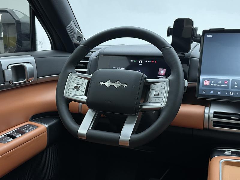 Fangchengbao Titanium 7 PHEV 2025