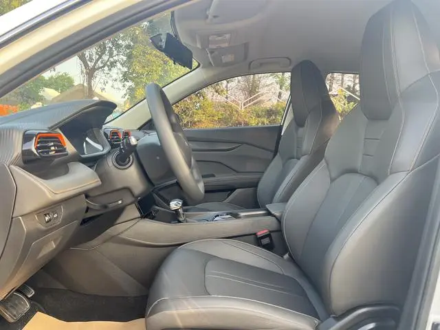 Dongfeng Fengshen Yi Hyun 1.5L automatic speed version