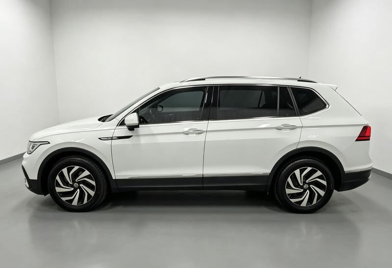Volkswagen Tiguan L 2023