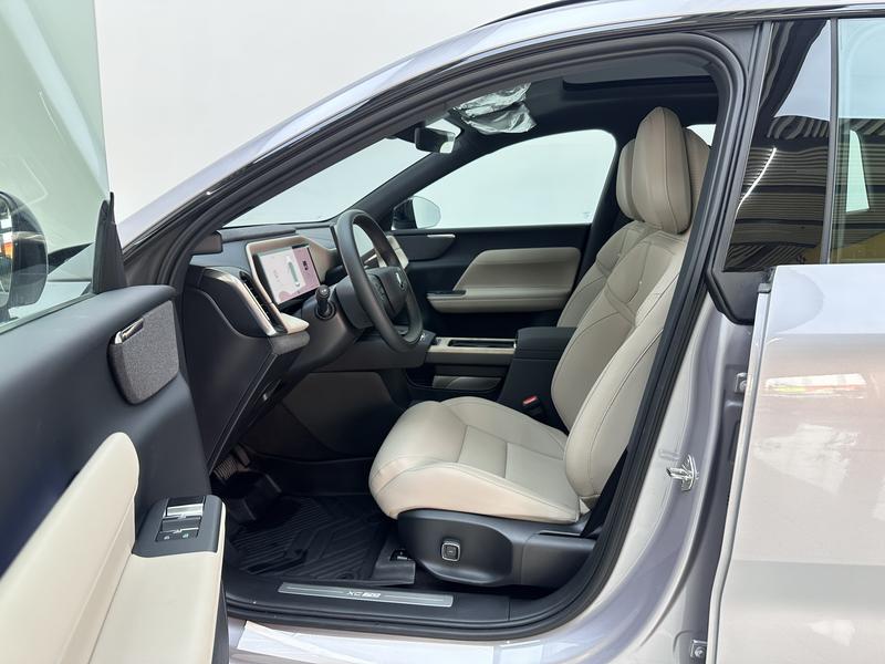 Volvo Volvo XC70 2026