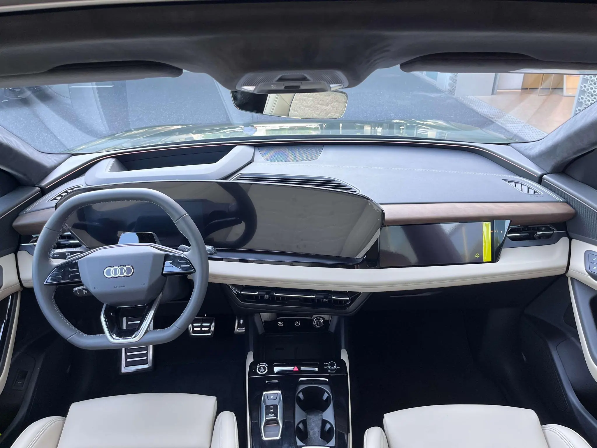 Audi Audi Q6L e-tron Long battery life version