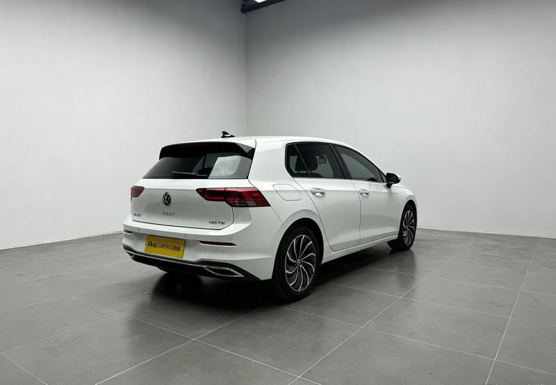Volkswagen golf 2021
