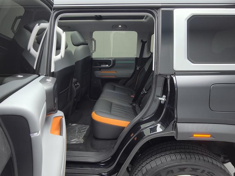 BAIC Off-Road Beijing Off road BJ40 Extended Range 2025