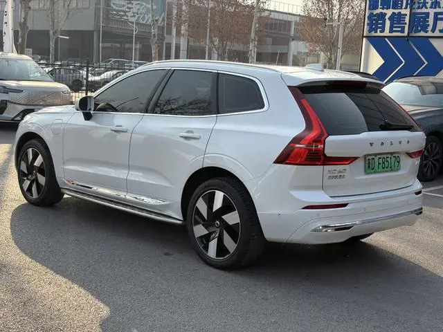 Volvo Volvo XC60 PHEV T8 four-wheel drive long battery life Zhiyuan Deluxe Edition