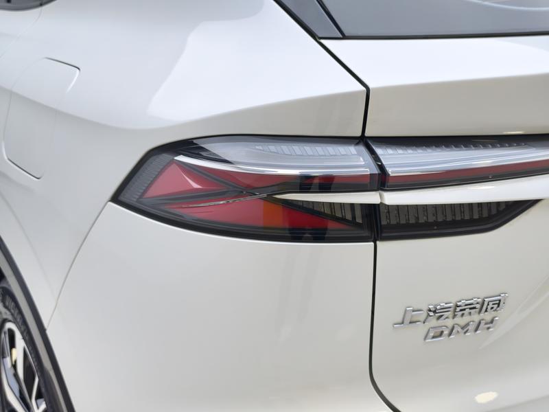 Roewe 荣威D5X DMH 2024