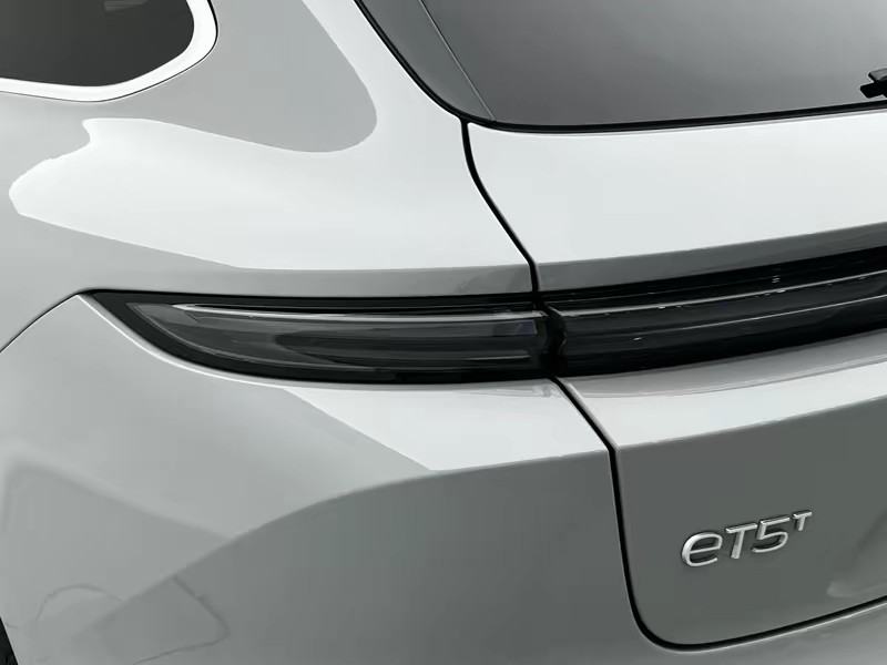 NIO NIO ET5 Touring 2025