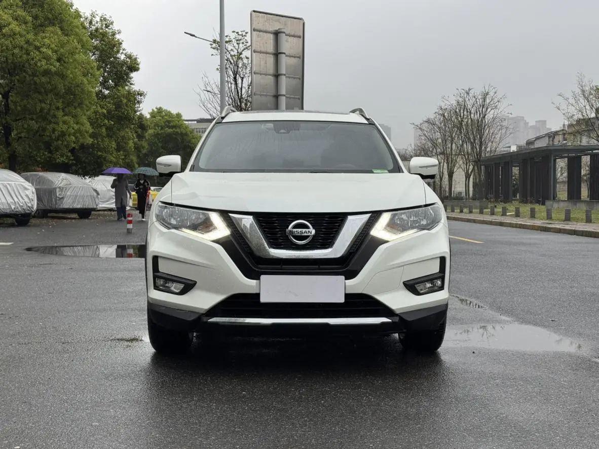 Nissan Qijun 2.0L CVT Comfort Edition 2WD