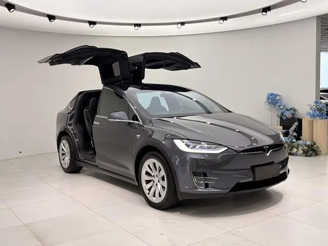 Tesla Model X Performance High Performance Edition