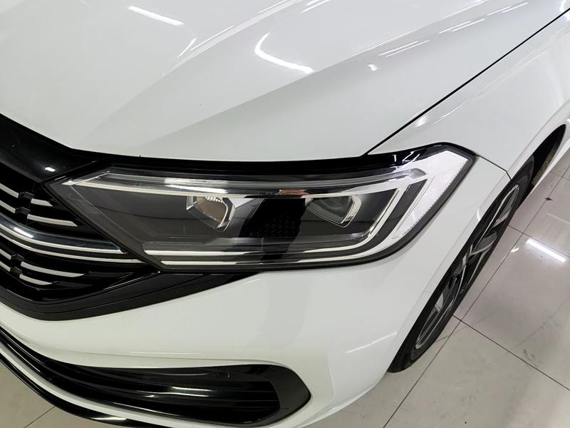 Volkswagen Sagitar 2023