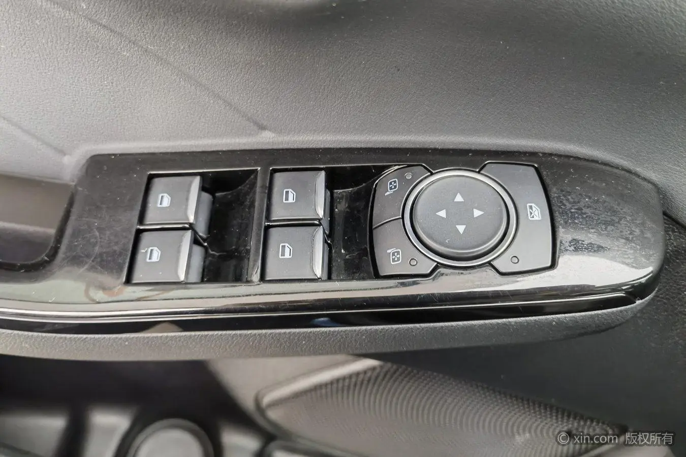 Ford Ruiji EcoBoost 245 two-wheel drive Yaoxiang model