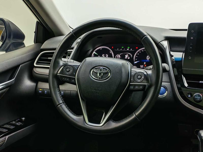 Toyota Camry 2023