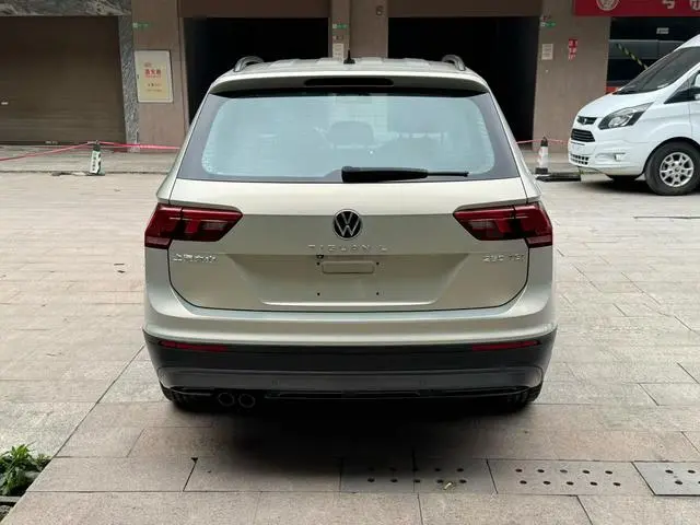 Volkswagen Tiguan L 280TSI automatic two-wheel drive Smart edition