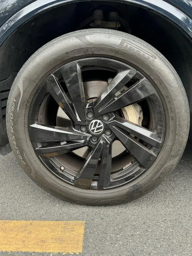 Volkswagen Touareg 3.0 TSI Ruixiang Edition Yao Black Sports Suit