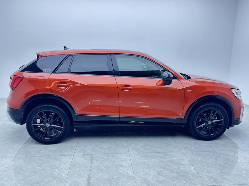 Audi Audi Q2L 2018