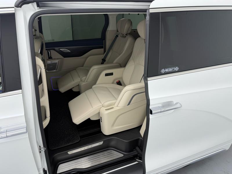 WEY 高山 PHEV 2023