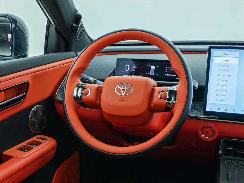 Toyota Platinum Smart 3X 2025