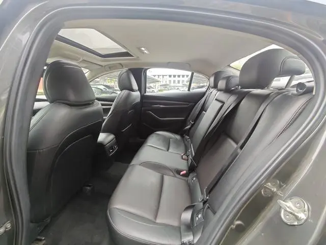 Mazda Mazda 3 Angkesaila 2.0L automatic quality elegant version