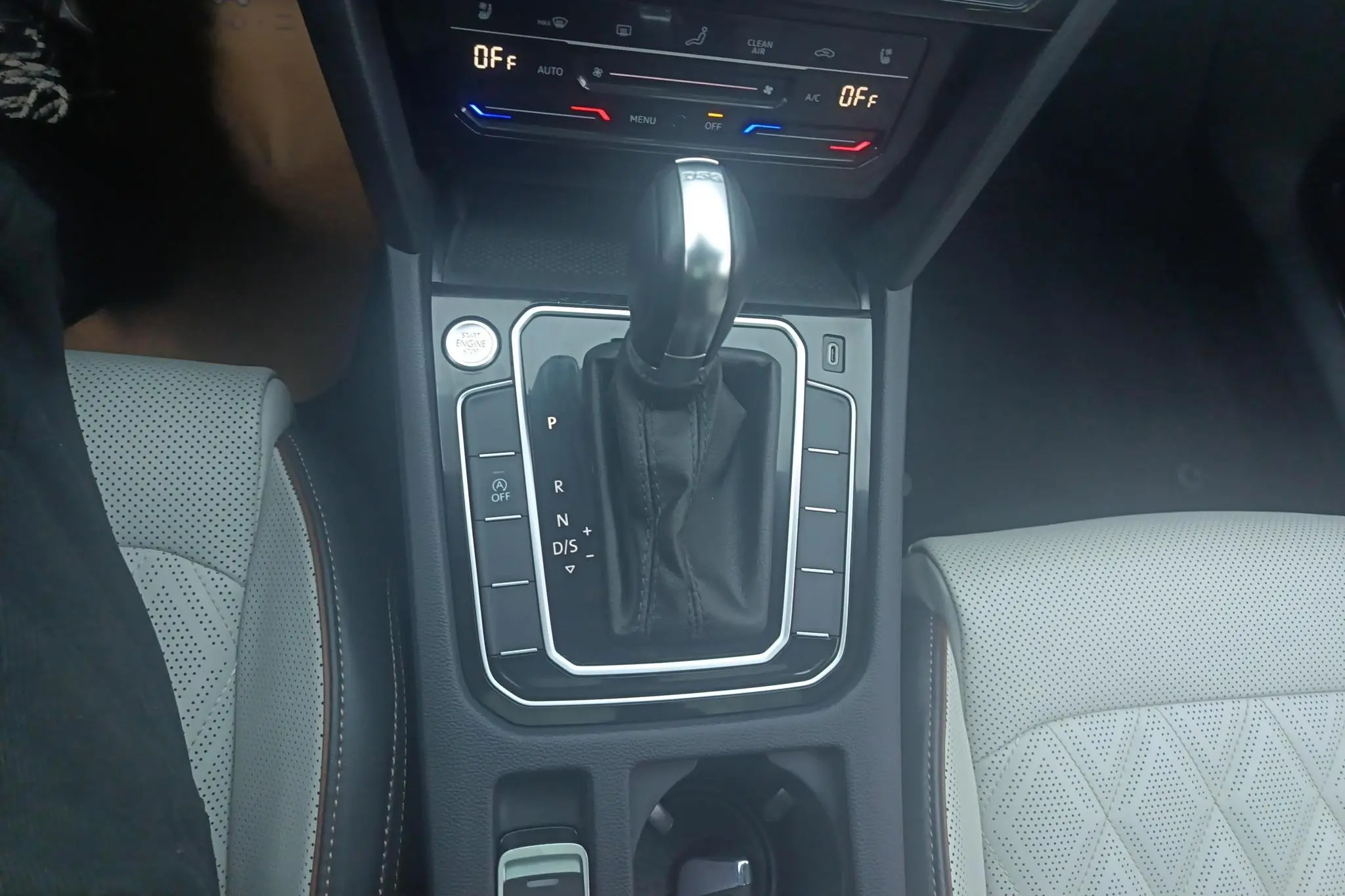 Volkswagen Magotan 2 million commemorative edition 330TSI DSG Luxury models