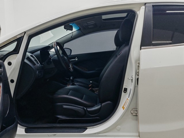 Kia Kia K3 2015
