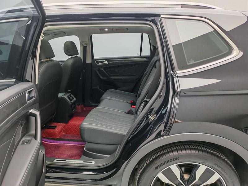 Volkswagen Tiguan L 2023