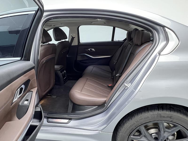 BMW BMW i3 2023