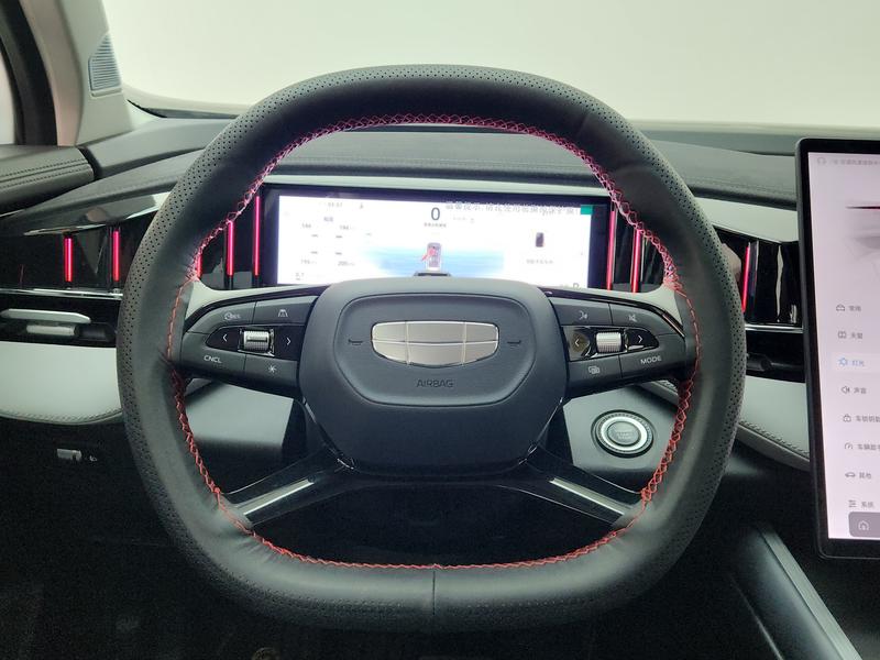Geely Boyue L 2024