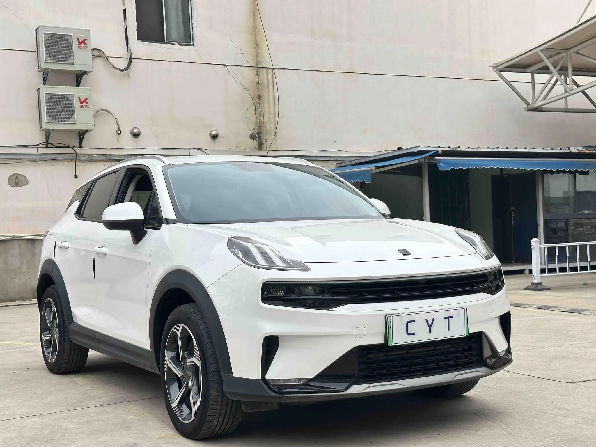 LYNK & CO Lynk & Co. 06 EM-P 84KM battery life version Pro