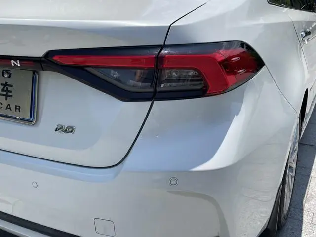 TOYOTA Asian lion 2.0L Premium Edition