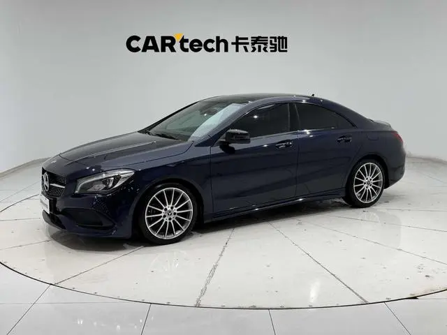 Mercedes-Benz Mercedes-Benz CLA CLA 220 4MATIC