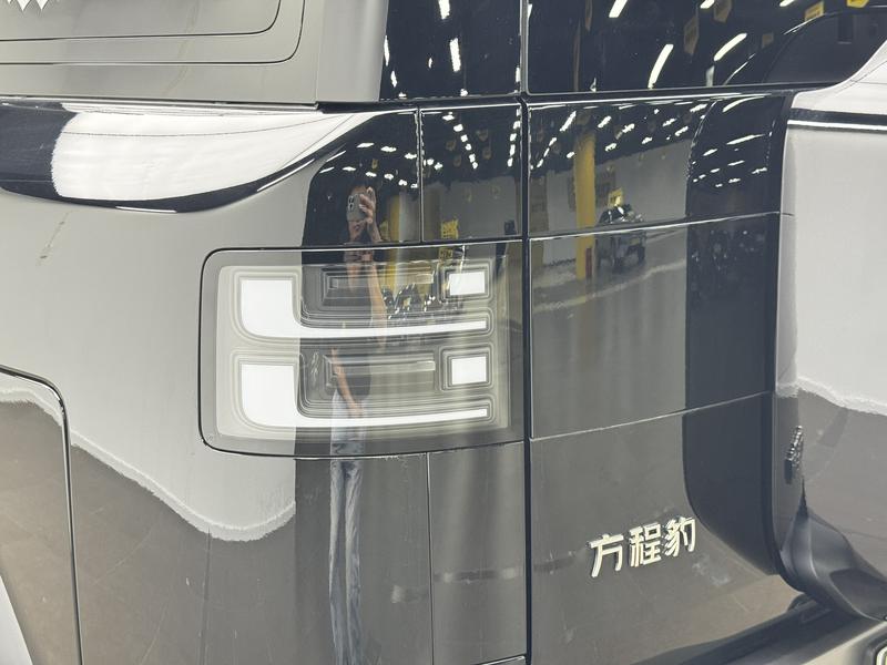 Fangchengbao Titanium 7 PHEV 2025