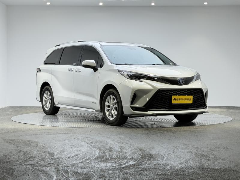 Toyota Gravia 2023
