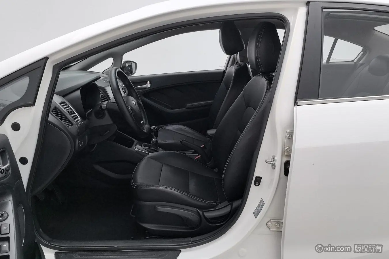 Kia Kia K3 1.6L manual GLS