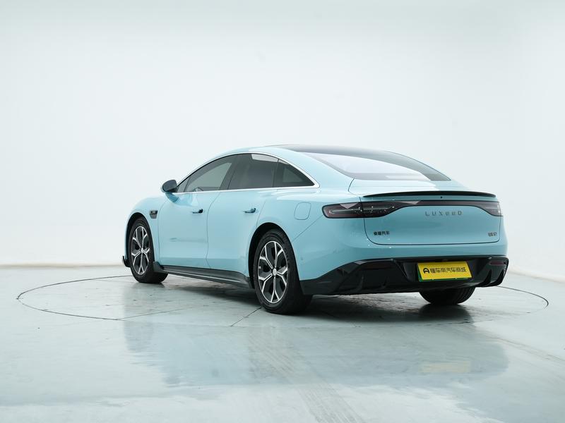 Luxeed Zhijie S7 2025