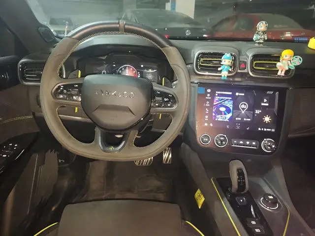 LYNK & CO Lynk 03 03+2.0 TD Automatic Yufeng Version