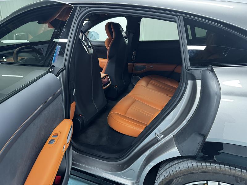 Xiaomi Auto Xiaomi YU7 2025