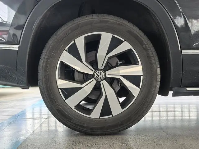 Volkswagen Tanyue 330TSI two-wheel drive luxury Plus Country VI