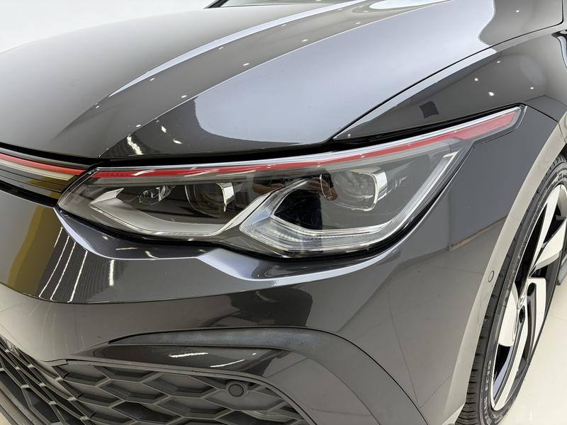 Volkswagen Golf GTI 2021