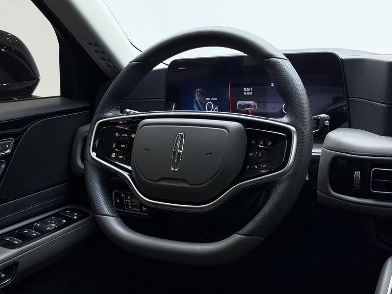 Lincoln aviator 2024