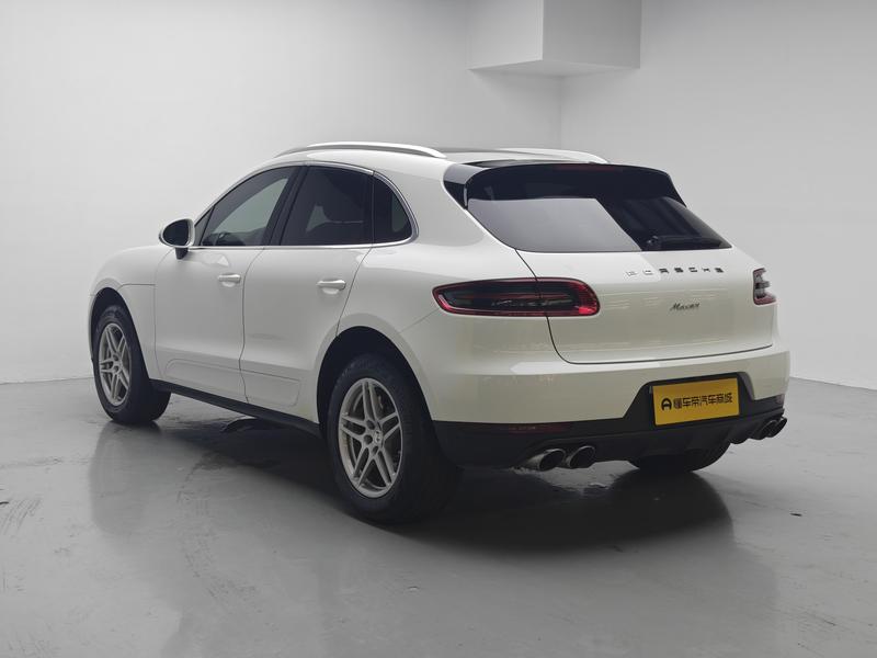 Porsche Macan 2017