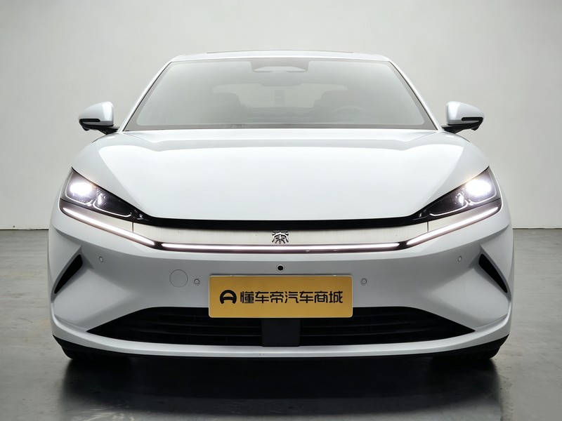 BYD Qin L EV 2025
