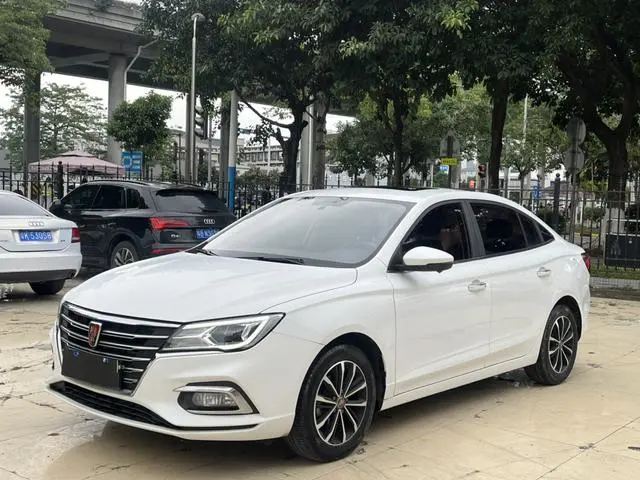Roewe Roewe i5 1.5L automatic 4G Interconnection Linghao Ultimate Edition